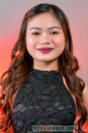 223852 - Jeramae Age: 19 - Philippines