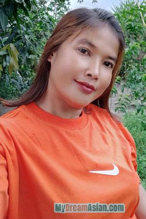 224011 - Puthea Age: 41 - Cambodia