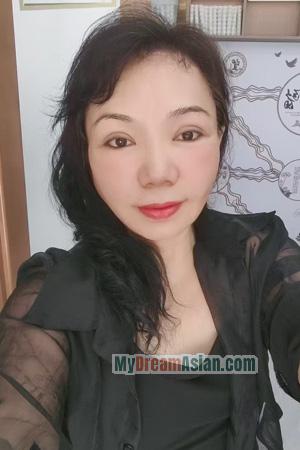 224925 - Liya Age: 53 - China