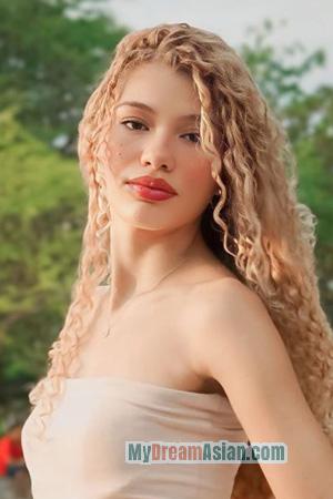 225773 - Adriana Age: 22 - Colombia