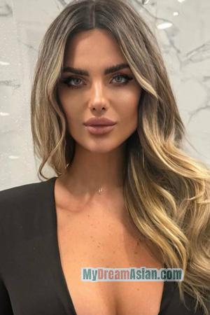 228592 - Viktoriia Age: 31 - Ukraine